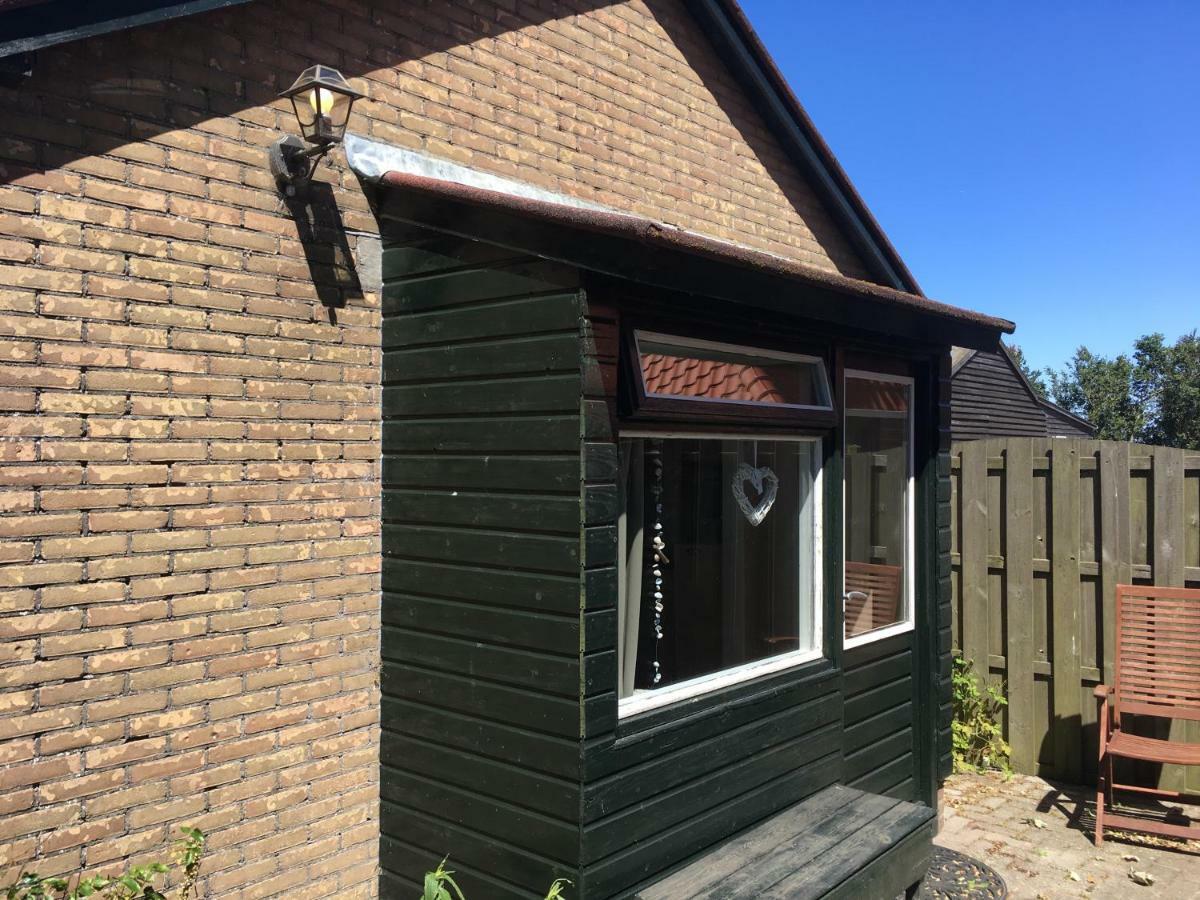 Bungalow Halfweg Ballum Exteriör bild